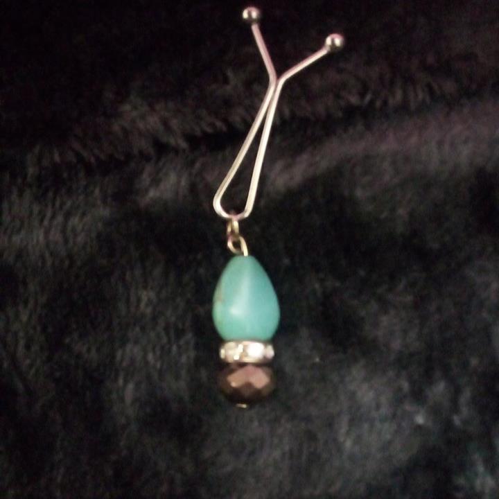 گیره روسری طرح  سنگ فیروزه